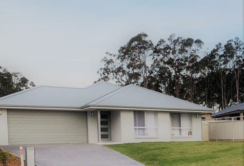 11 Tyto Close, Wadalba, Wadalba - Image 1