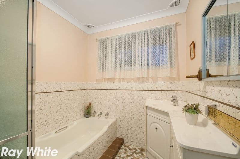 63 Merindah Road, Baulkham Hills - Thumbnail 8