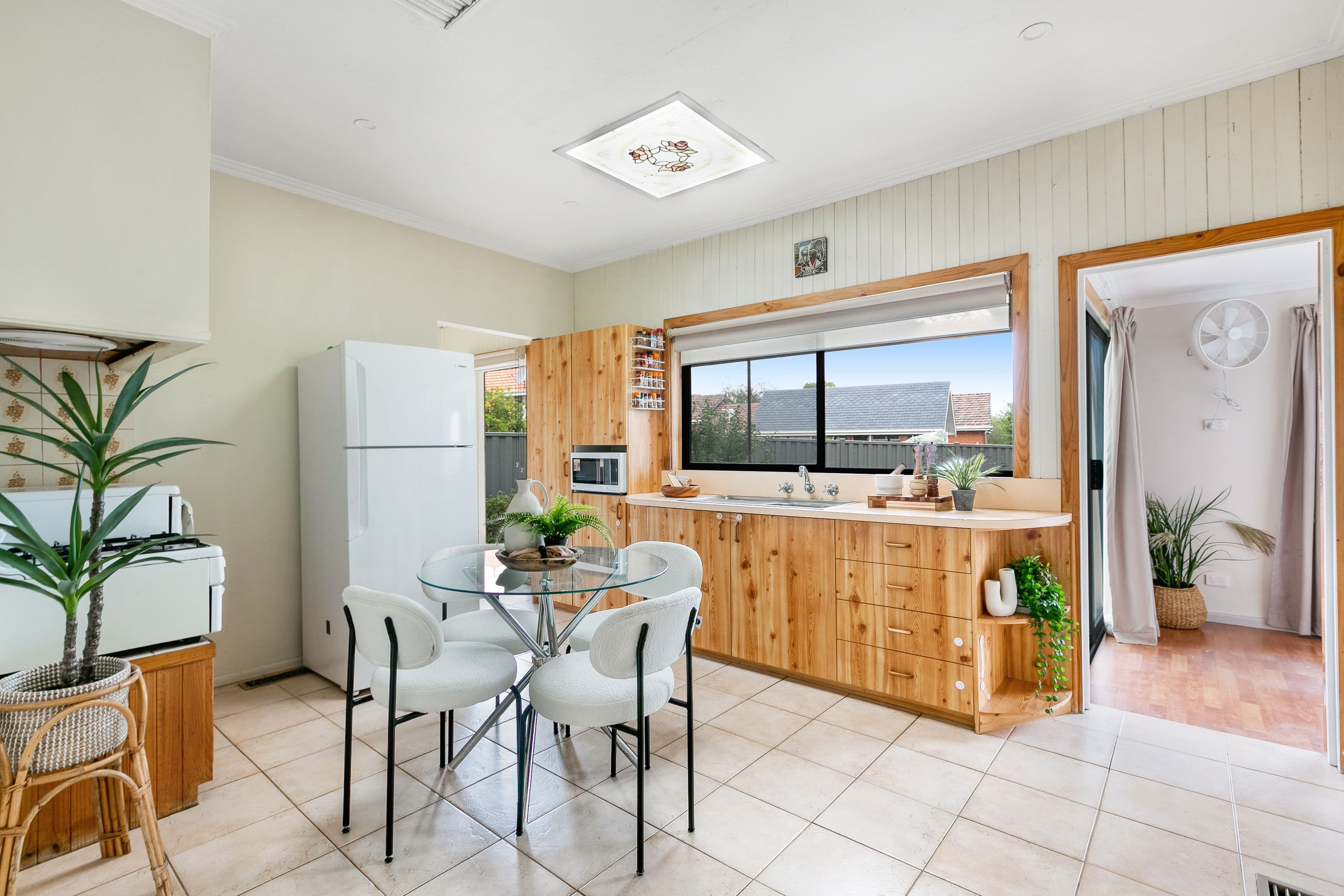 49 Barry Street, Reservoir VIC 3073, Reservoir - Thumbnail 4