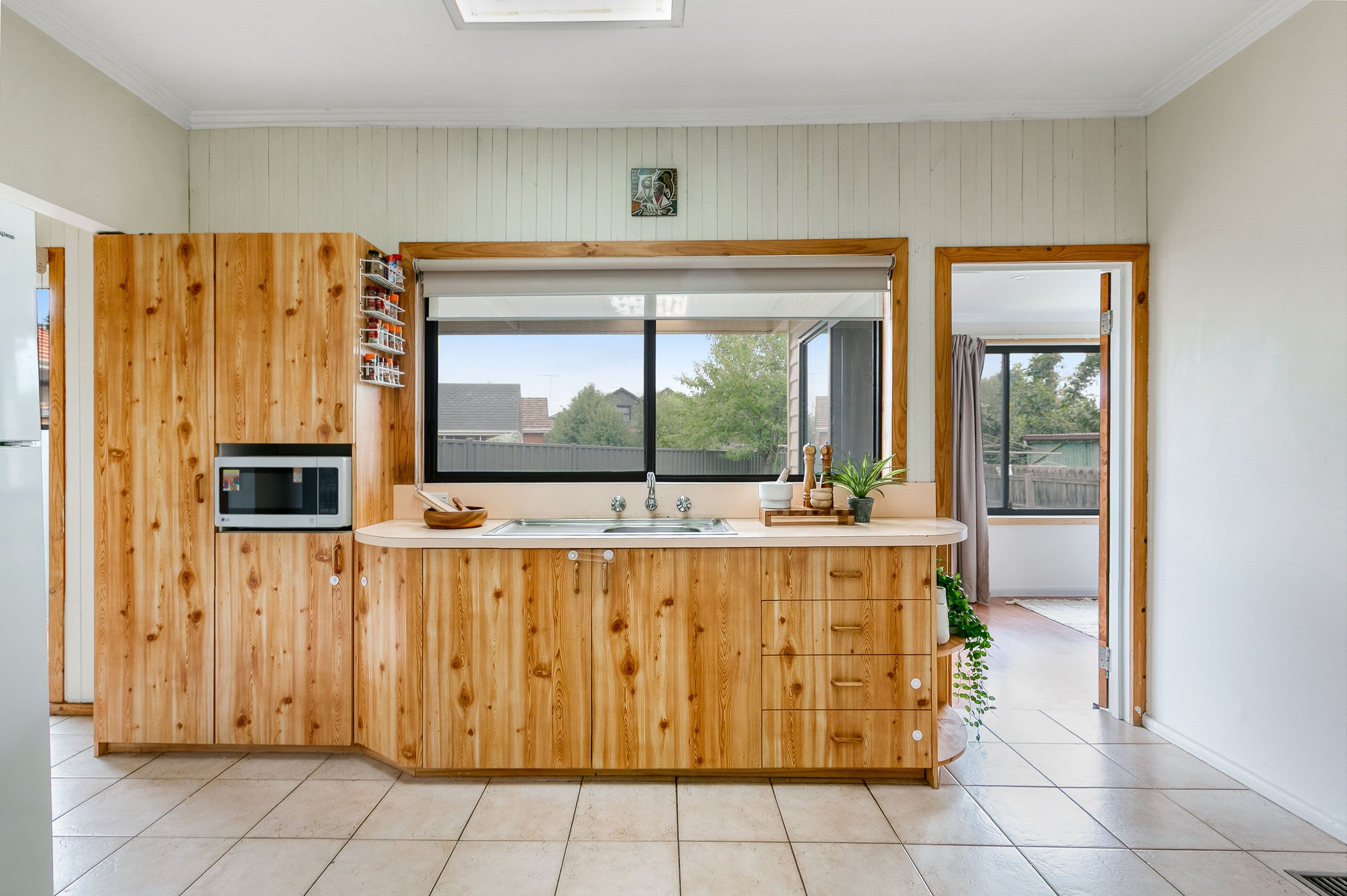 49 Barry Street, Reservoir VIC 3073, Reservoir - Thumbnail 5