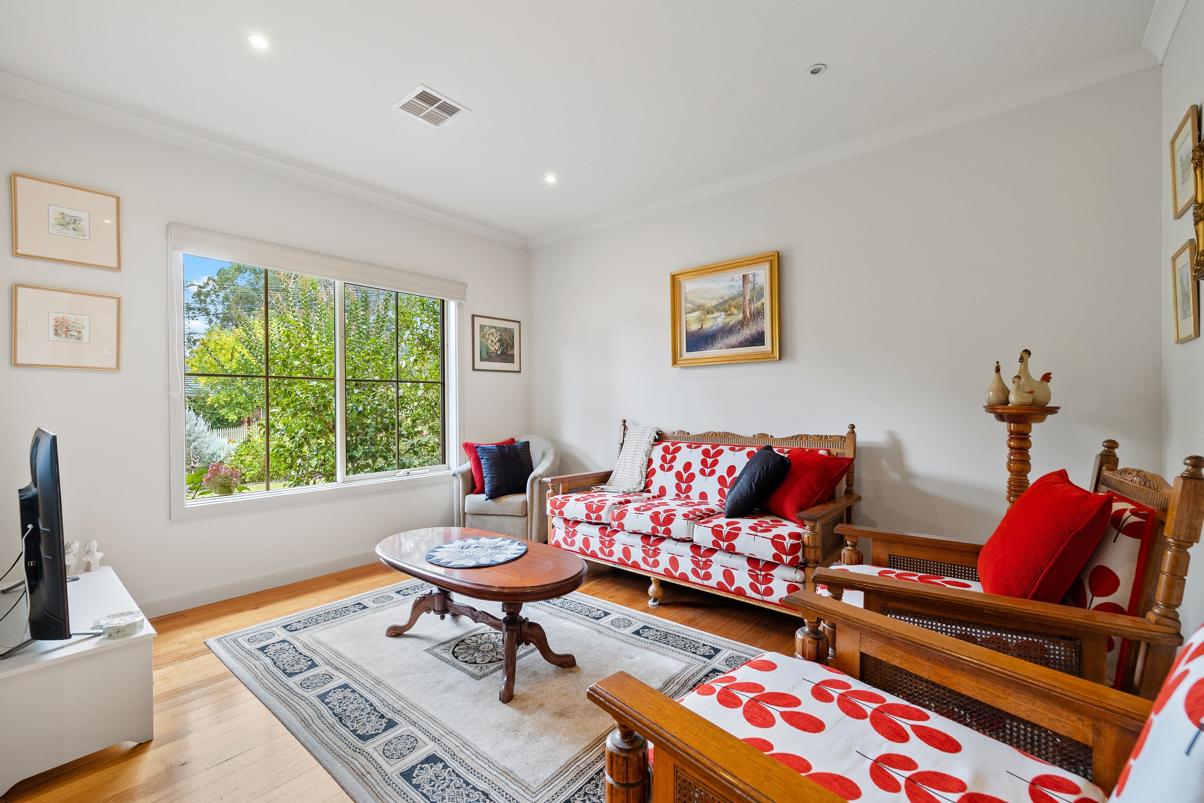 4 Warnes Road, Mitcham VIC 3132, Mitcham - Thumbnail 4