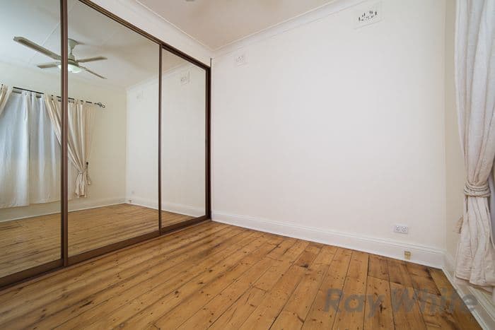 11 Cameron Street, HAMILTON NSW 2303, Hamilton - Thumbnail 3