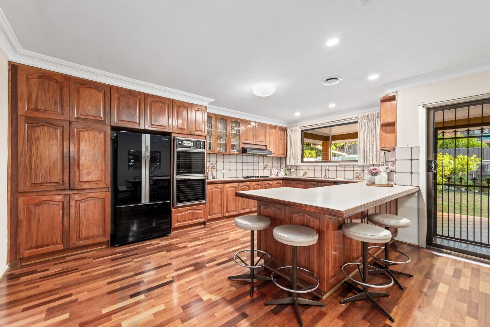 202 Highbury Road, Mount Waverley VIC 3149, Mount Waverley - Thumbnail 4