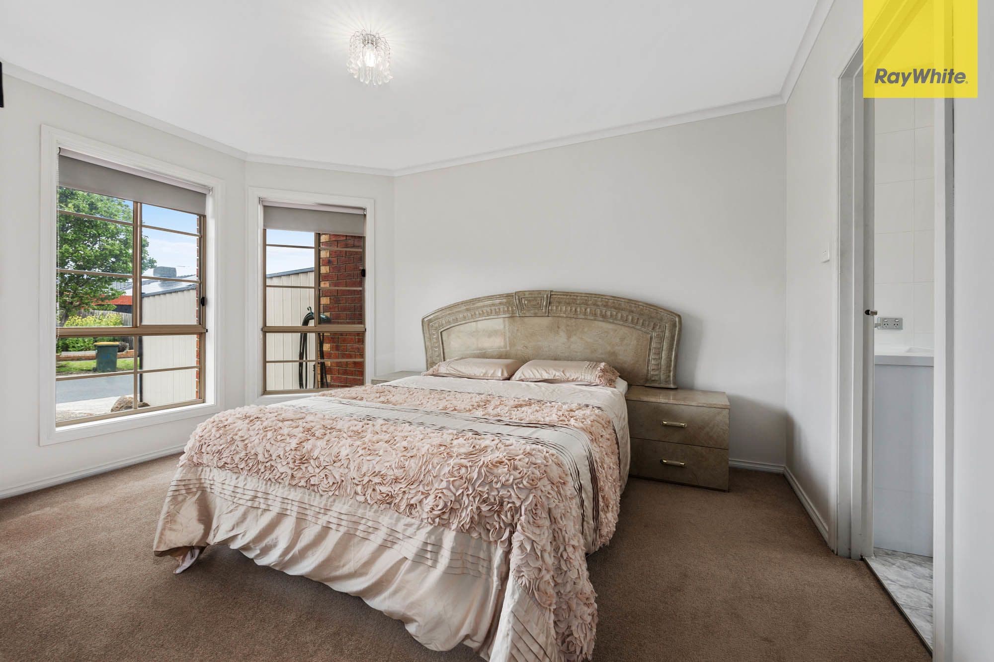 6 Feldspar Close, St Albans VIC 3021, St Albans - Thumbnail 7