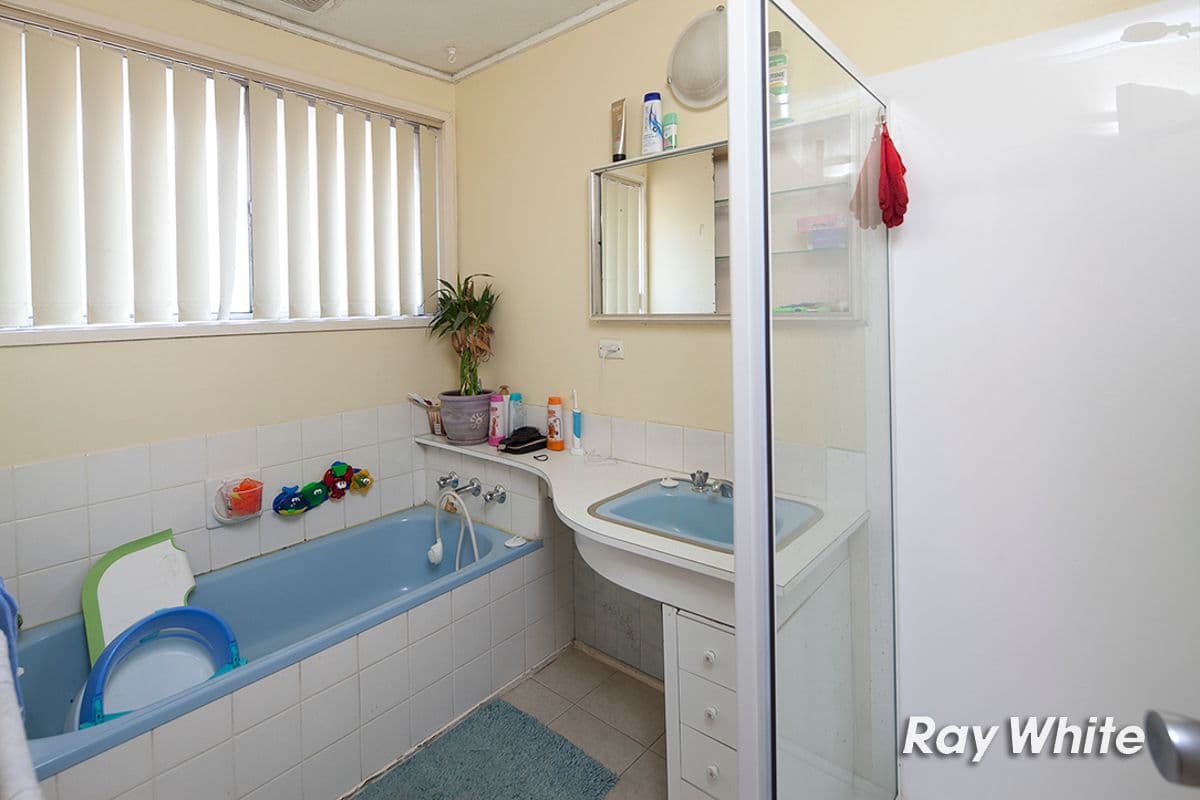 79 Karingal Drive, Frankston VIC 3199, Frankston - Thumbnail 4