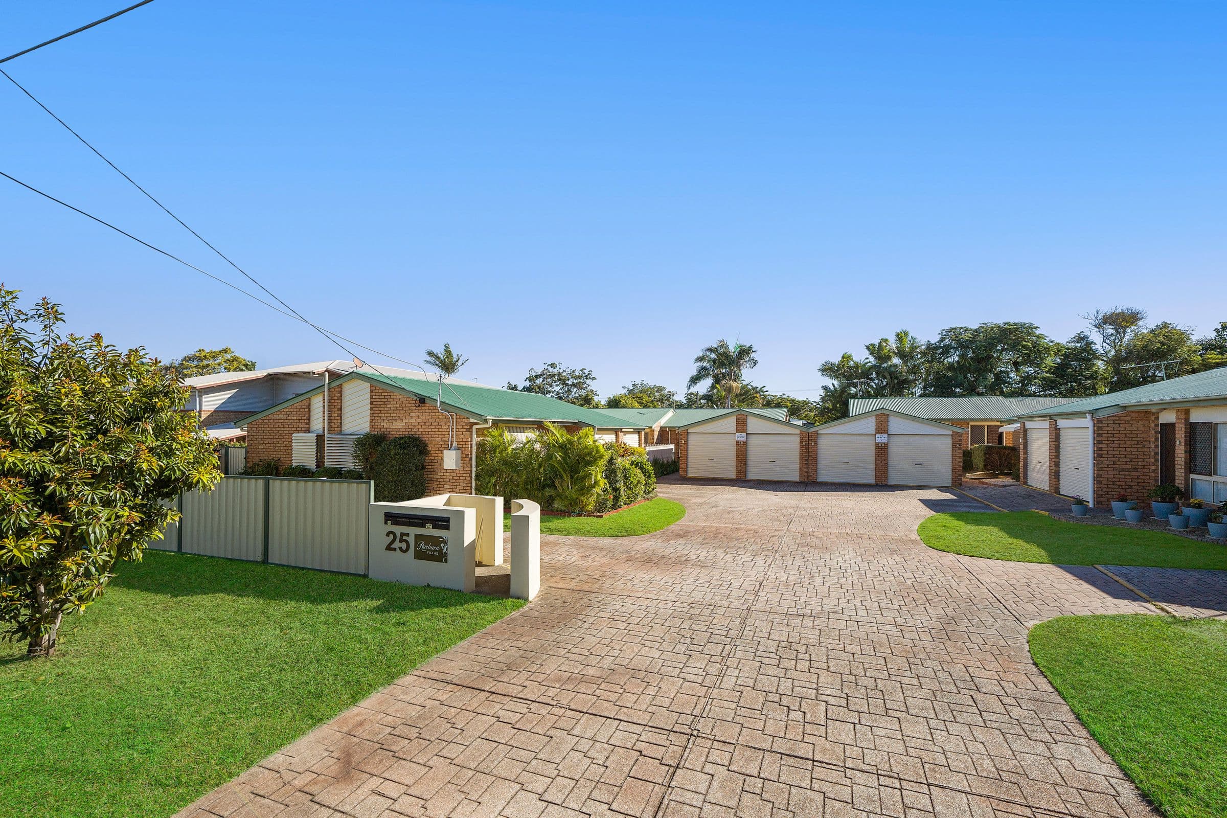25 McAneny Street, Redcliffe QLD 4020, Redcliffe - Thumbnail 2