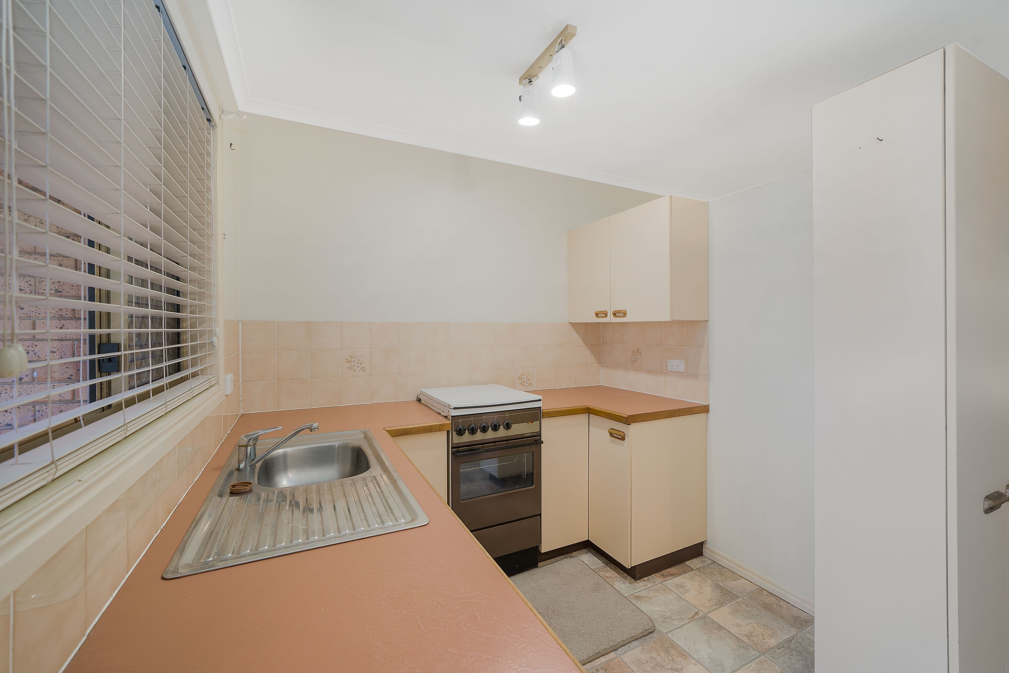 25 McAneny Street, Redcliffe QLD 4020, Redcliffe - Thumbnail 7
