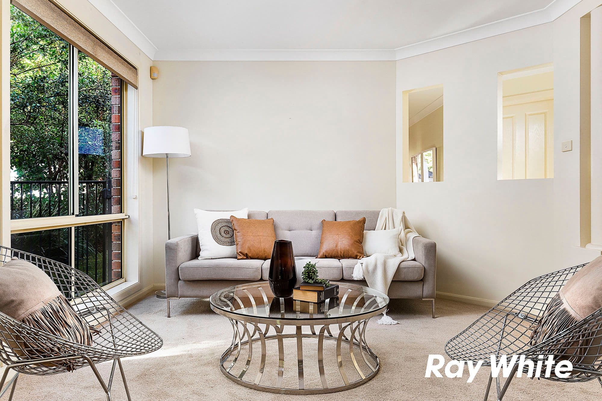 47 River Oak Circuit, Kellyville - Thumbnail 2