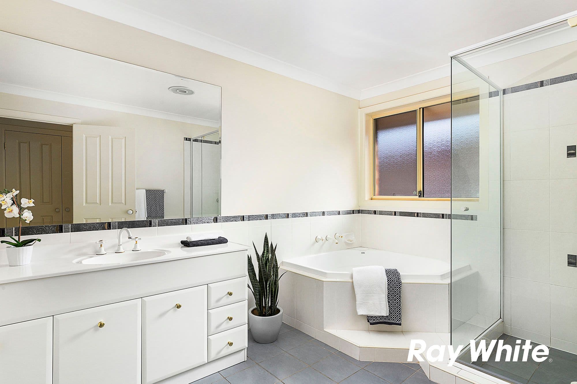 47 River Oak Circuit, Kellyville - Thumbnail 8