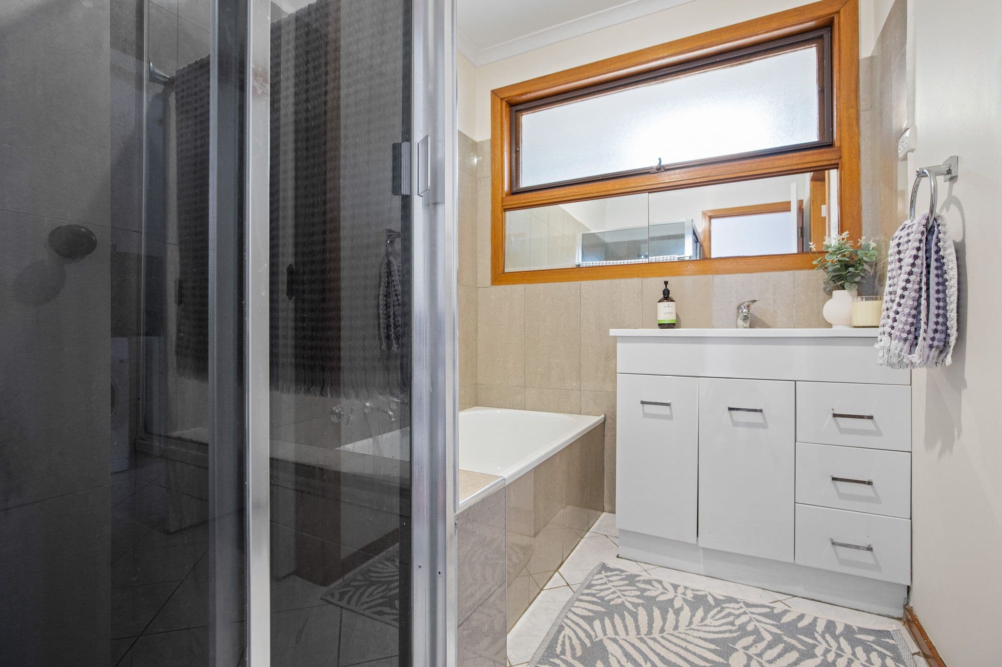 12 Riverside Avenue, Werribee VIC 3030, Werribee - Thumbnail 8