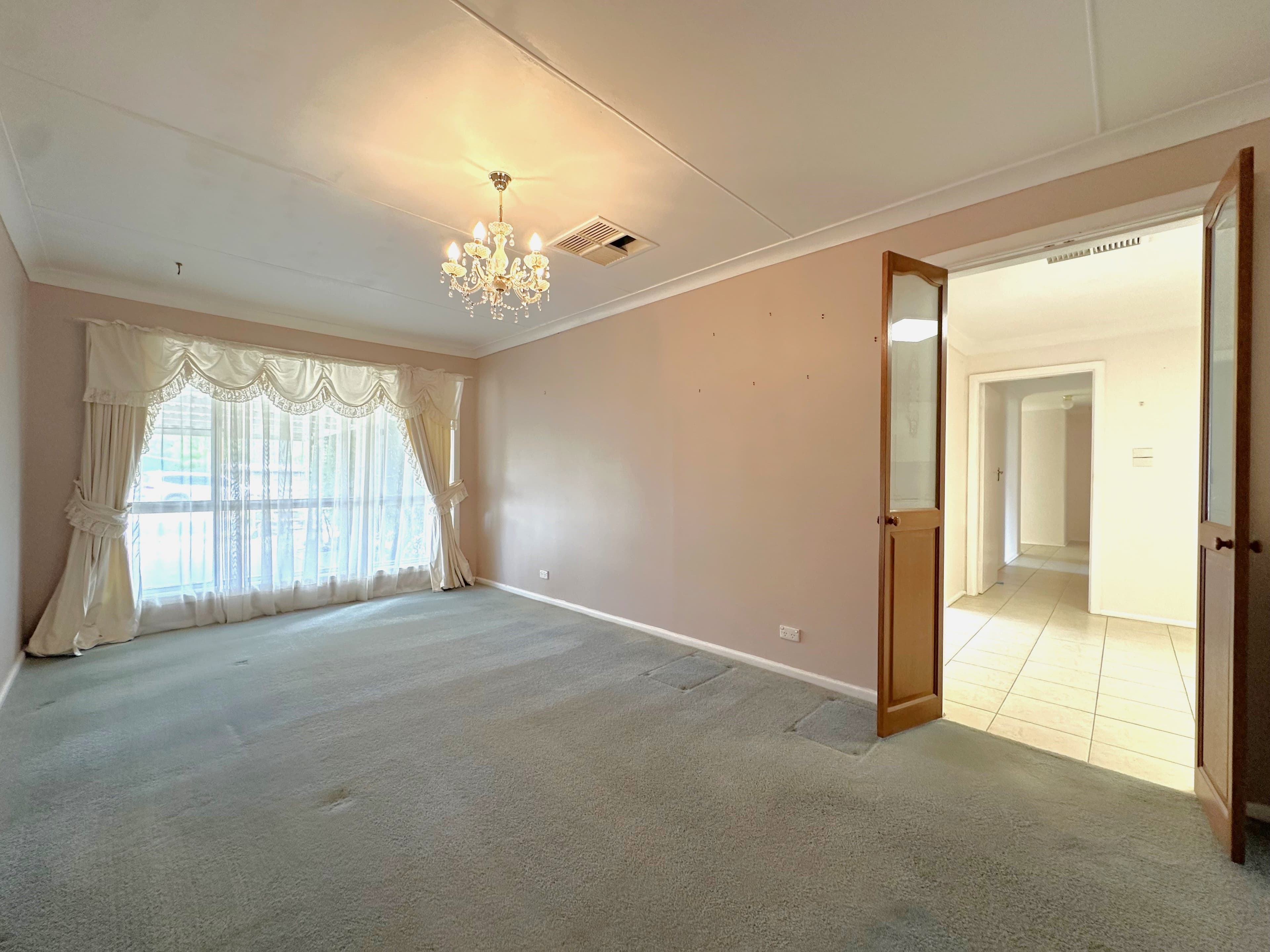 3 Chums Lane, Young NSW 2594, Young - Thumbnail 7