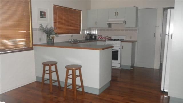 29 Feather Street, ROMA QLD 4455, Roma - Thumbnail 2