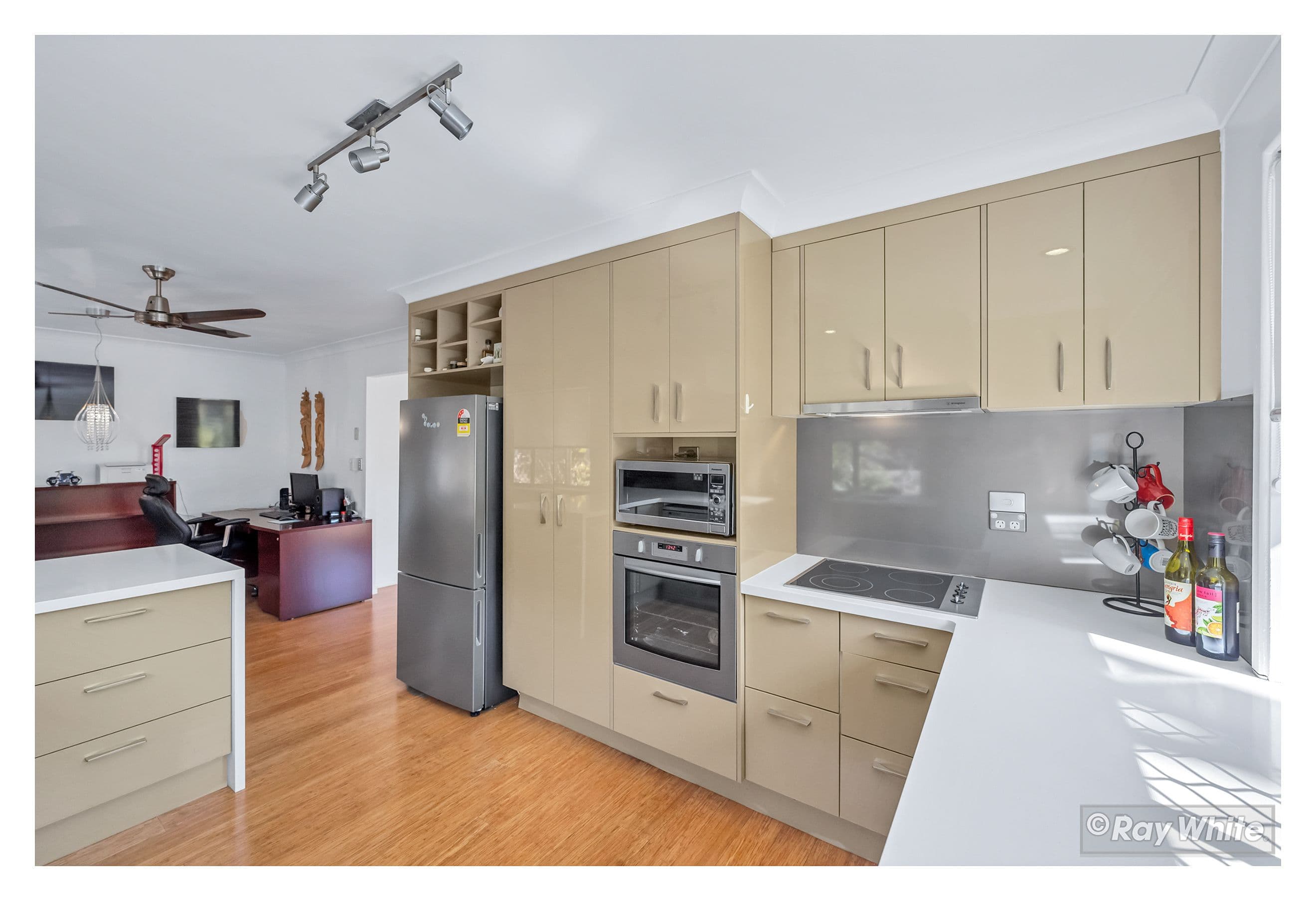 284 Thirkettle Avenue, Frenchville QLD 4701, Frenchville - Thumbnail 7