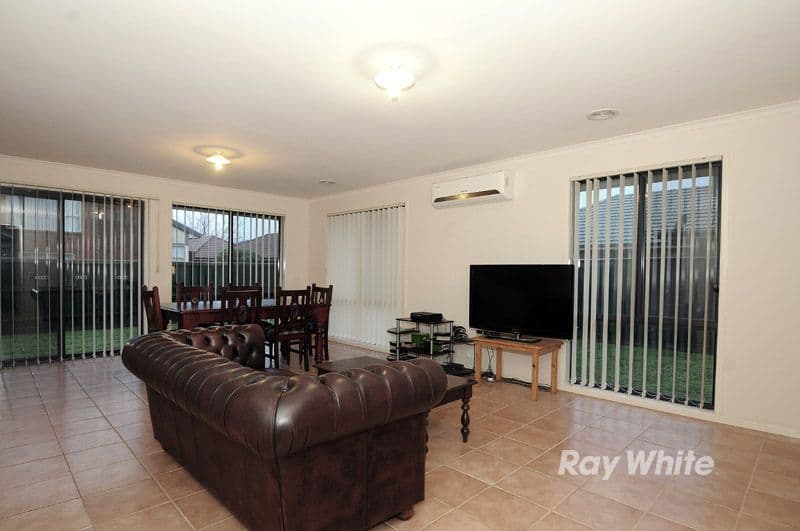 26 Lansbury Drive, NARRE WARREN SOUTH VIC 3805, Narre Warren South - Thumbnail 6