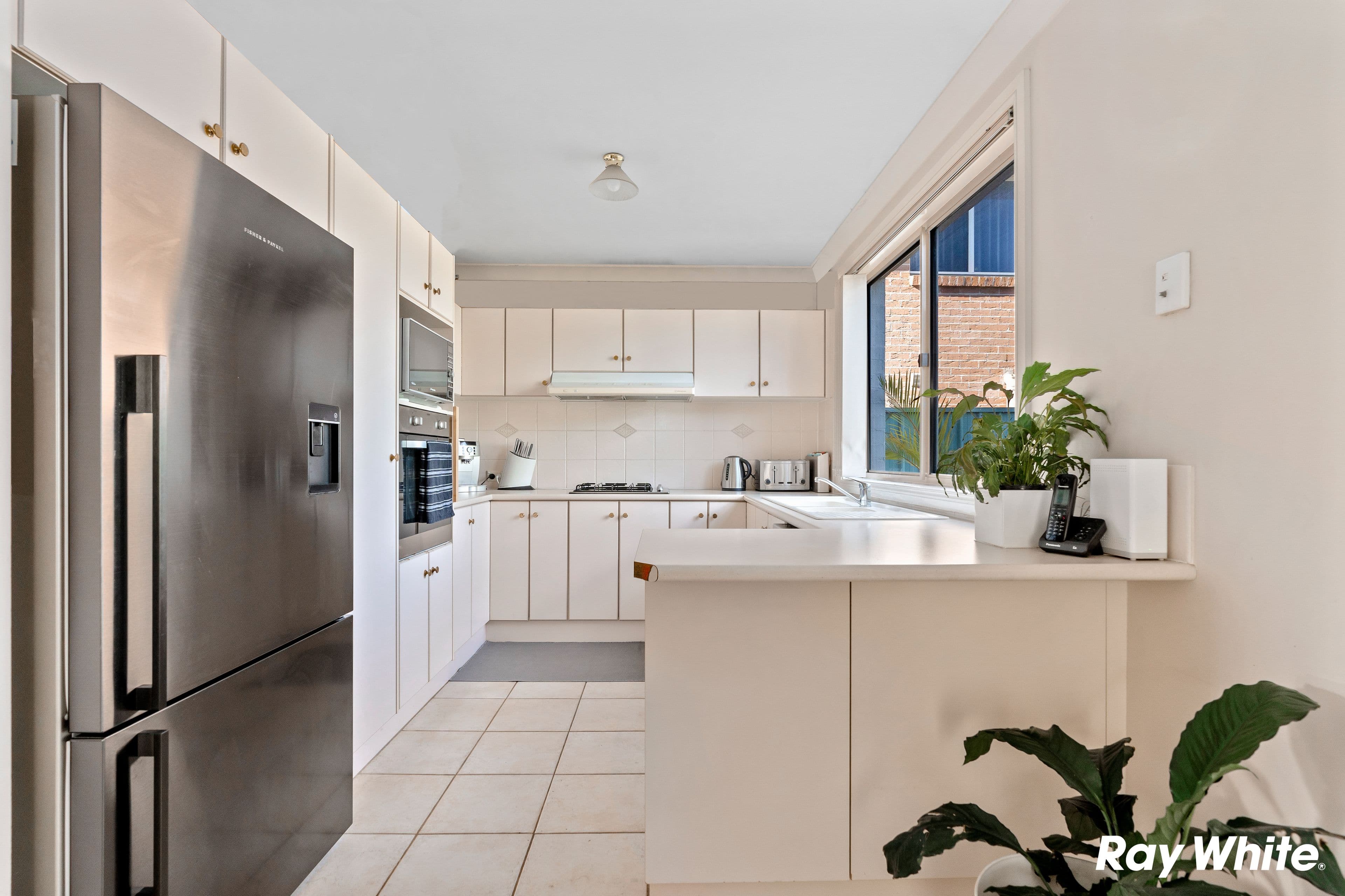 28 Iwan Place, Beaumont Hills NSW 2155, Beaumont Hills - Thumbnail 3