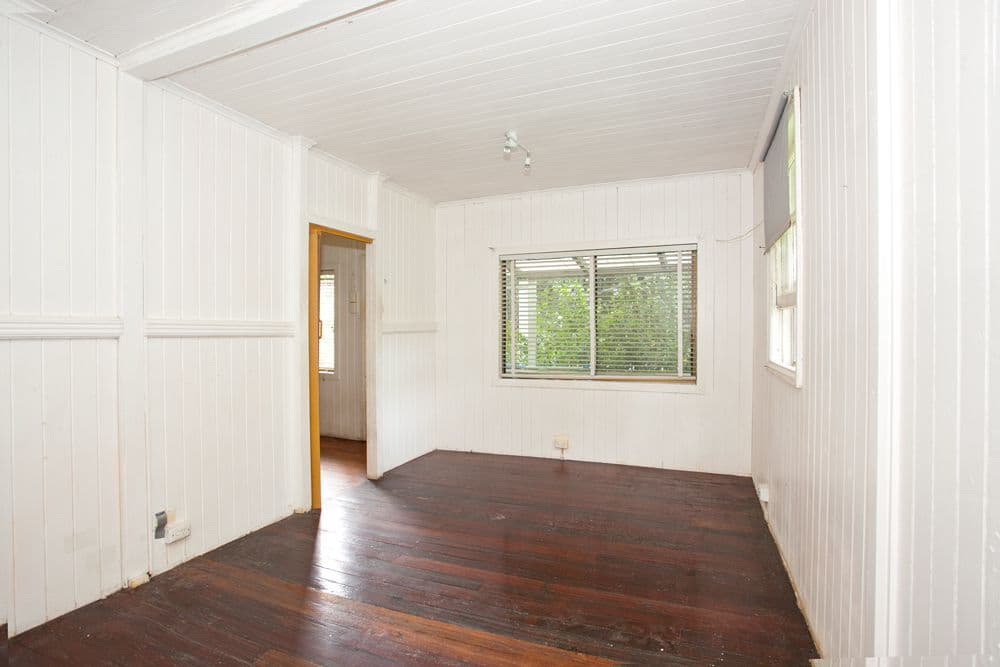 1443 Bribie Island Road, NINGI QLD 4511, Ningi - Thumbnail 4