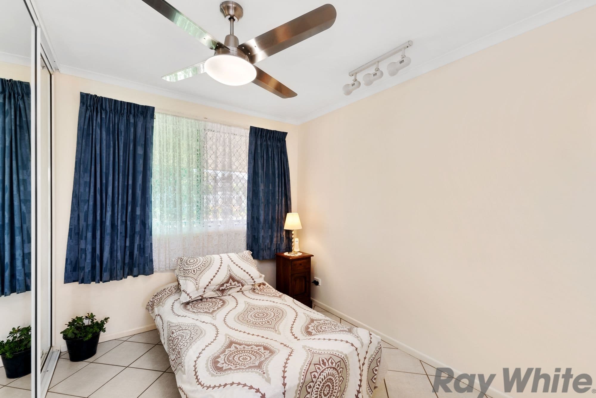 12 Halyard Court, Deception Bay QLD 4508, Deception Bay - Thumbnail 7