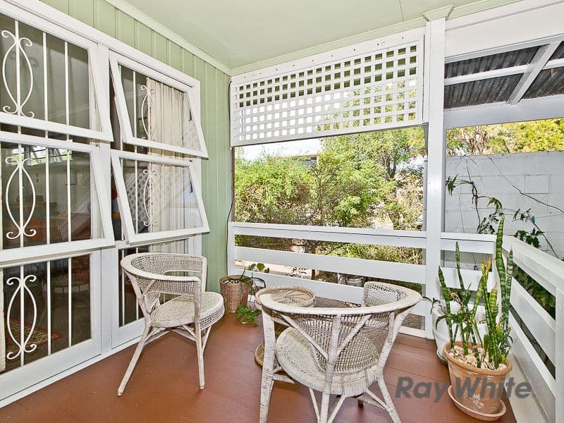 4 Michel Road, SCARBOROUGH QLD 4020, Scarborough - Thumbnail 8