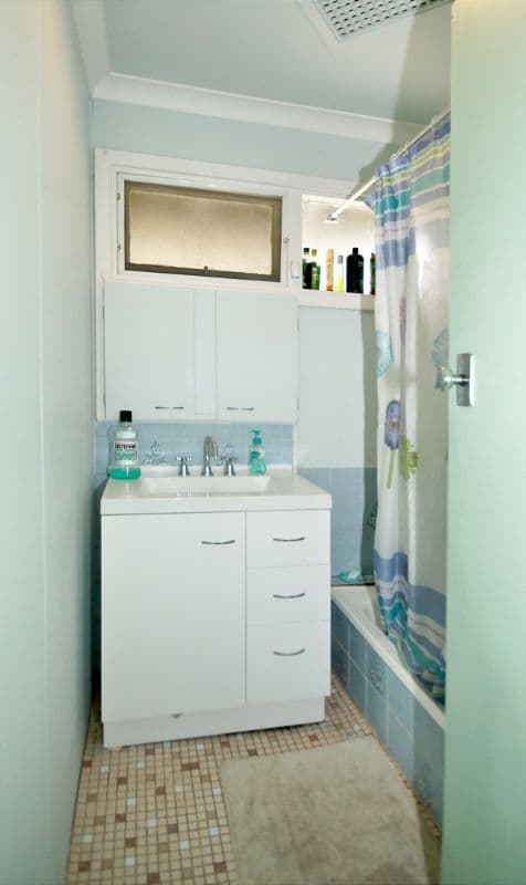 8 Culloton Crescent, BALGA WA 6061, Balga - Thumbnail 6