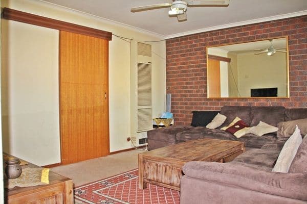 20 Spring Street, THOMASTOWN VIC 3074, Thomastown - Thumbnail 3