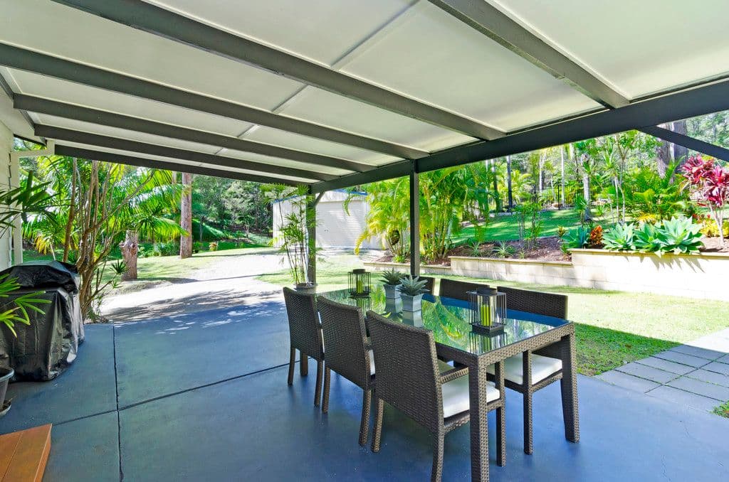 4 Evergreen Drive, ELANORA QLD 4221, Elanora - Thumbnail 5