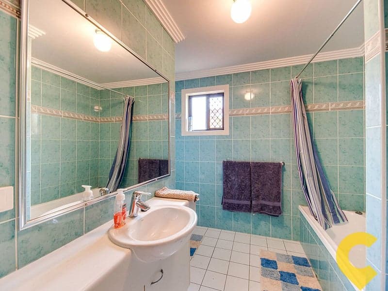 30 Broughton Road, Kedron - Thumbnail 8
