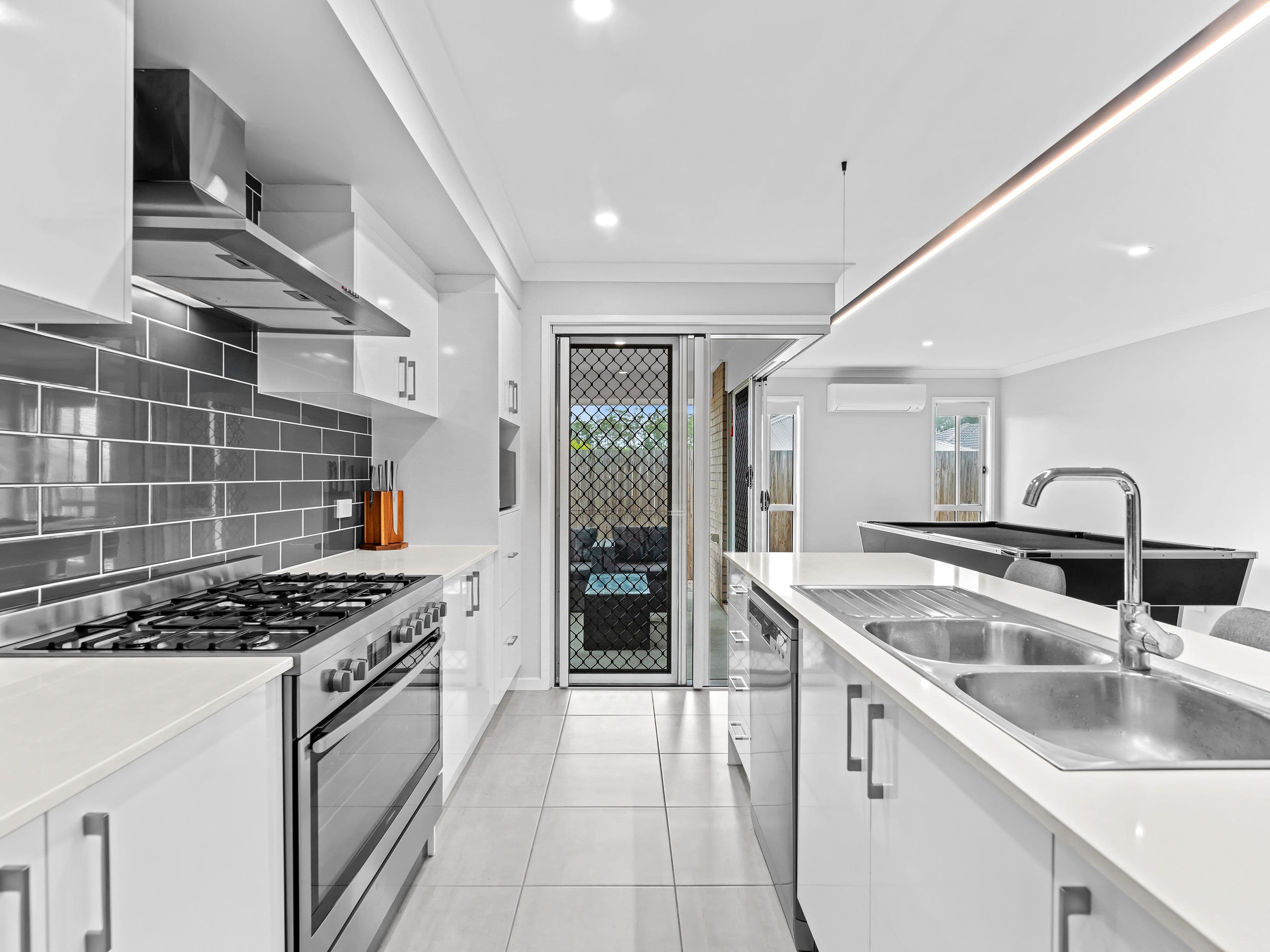6 Echidna Street, Deebing Heights QLD 4306, Deebing Heights - Thumbnail 5