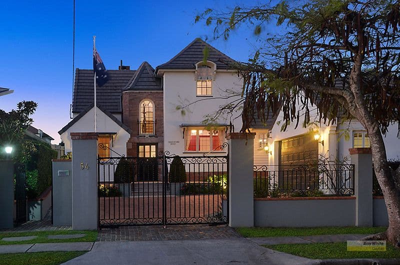 54 Manson Road, Hendra QLD 4011, Hendra - Thumbnail 2