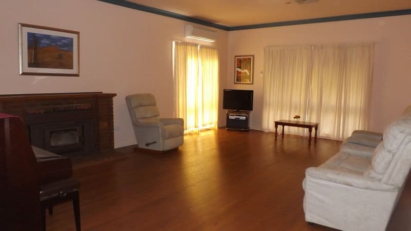 2 Nandi Street, COONABARABRAN NSW 2357, Coonabarabran - Thumbnail 7
