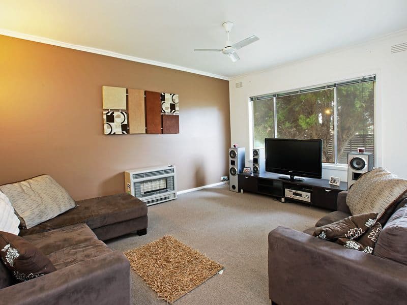 2 Alcona Court, BELL PARK VIC 3215, Bell Park - Thumbnail 3