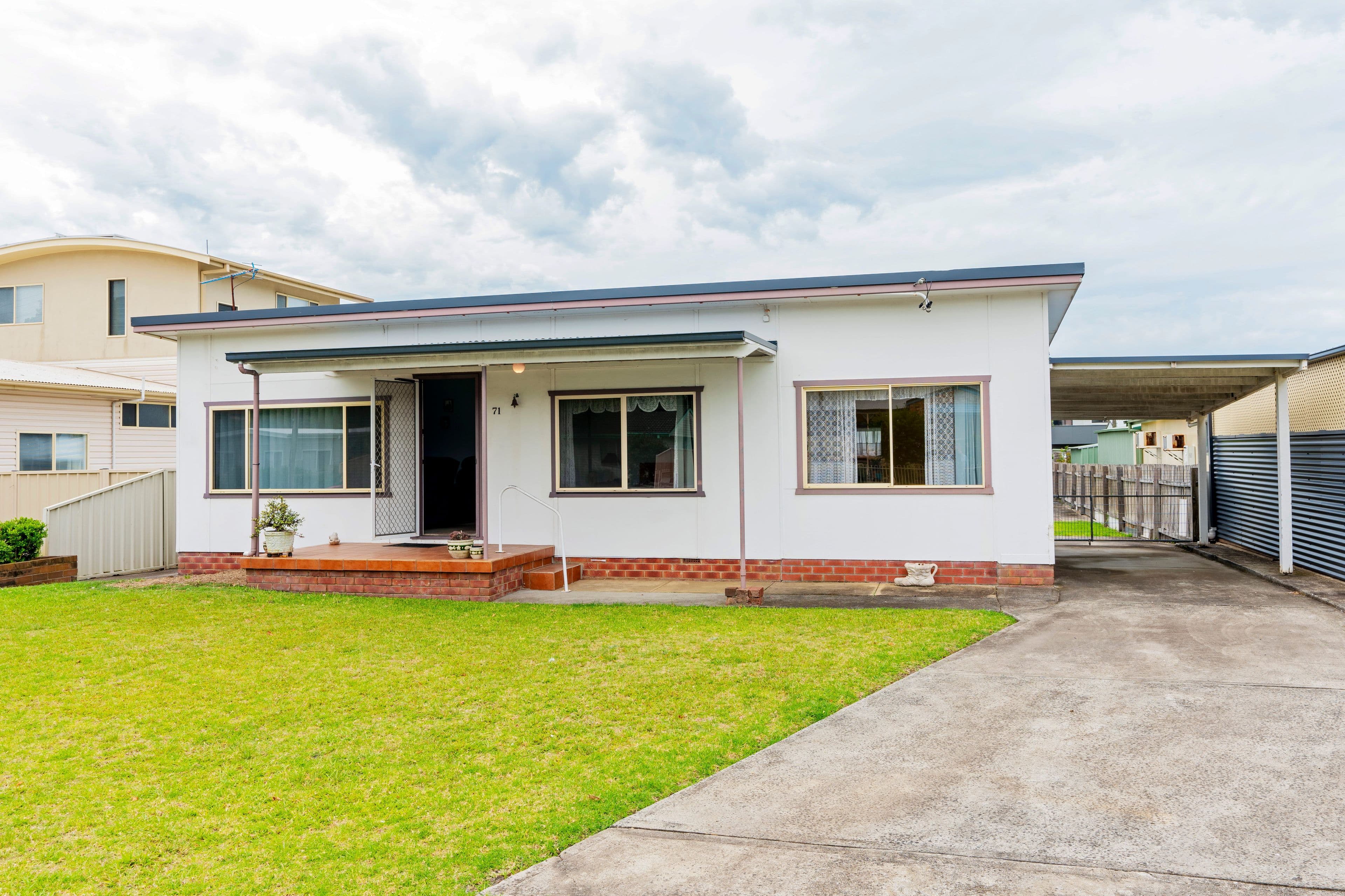 71 Comarong Street, Greenwell Point - Image 1