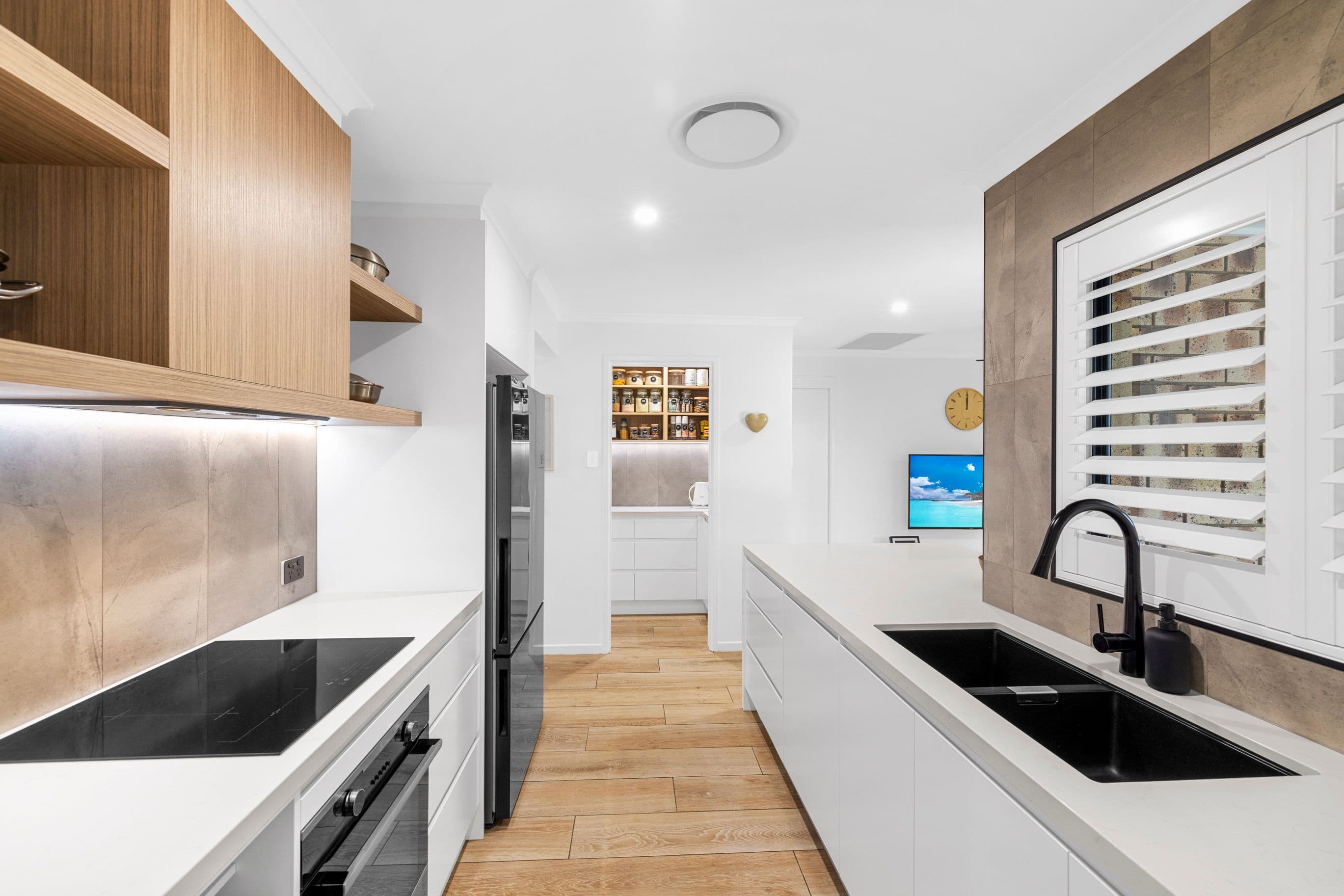 27 Ilaroo Crescent, Warana QLD 4575, Warana - Thumbnail 5