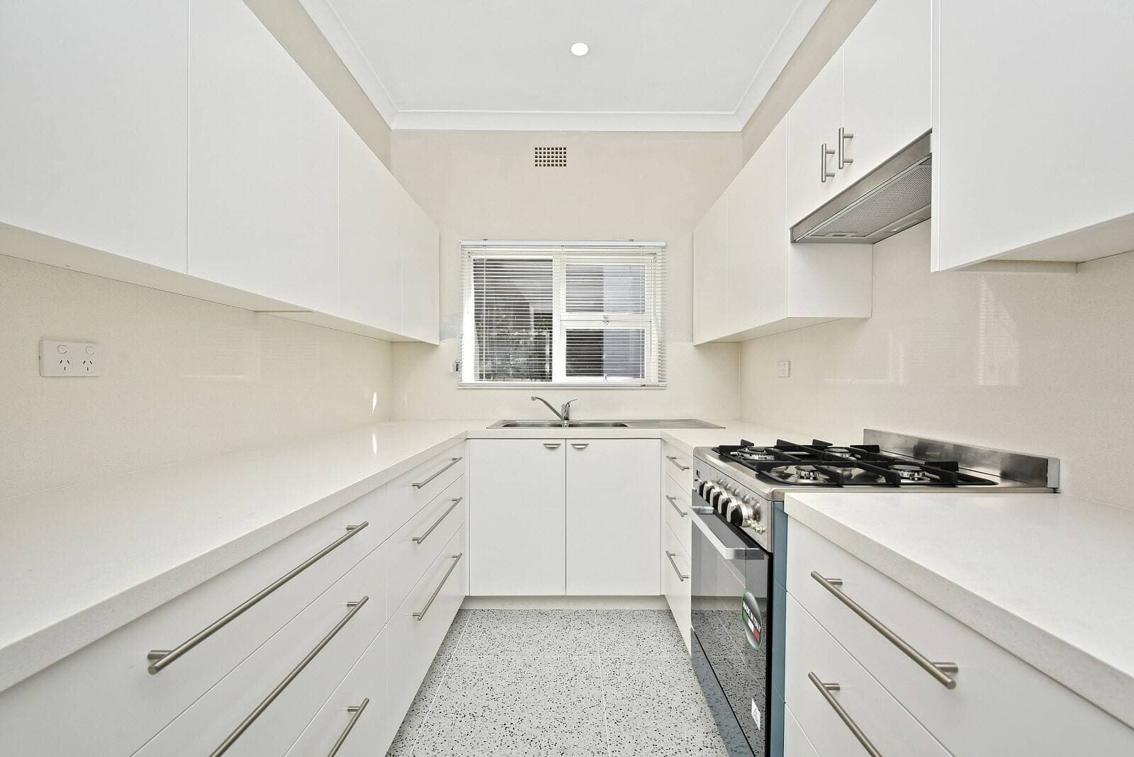16 Leichhardt St, Leichhardt - Thumbnail 4