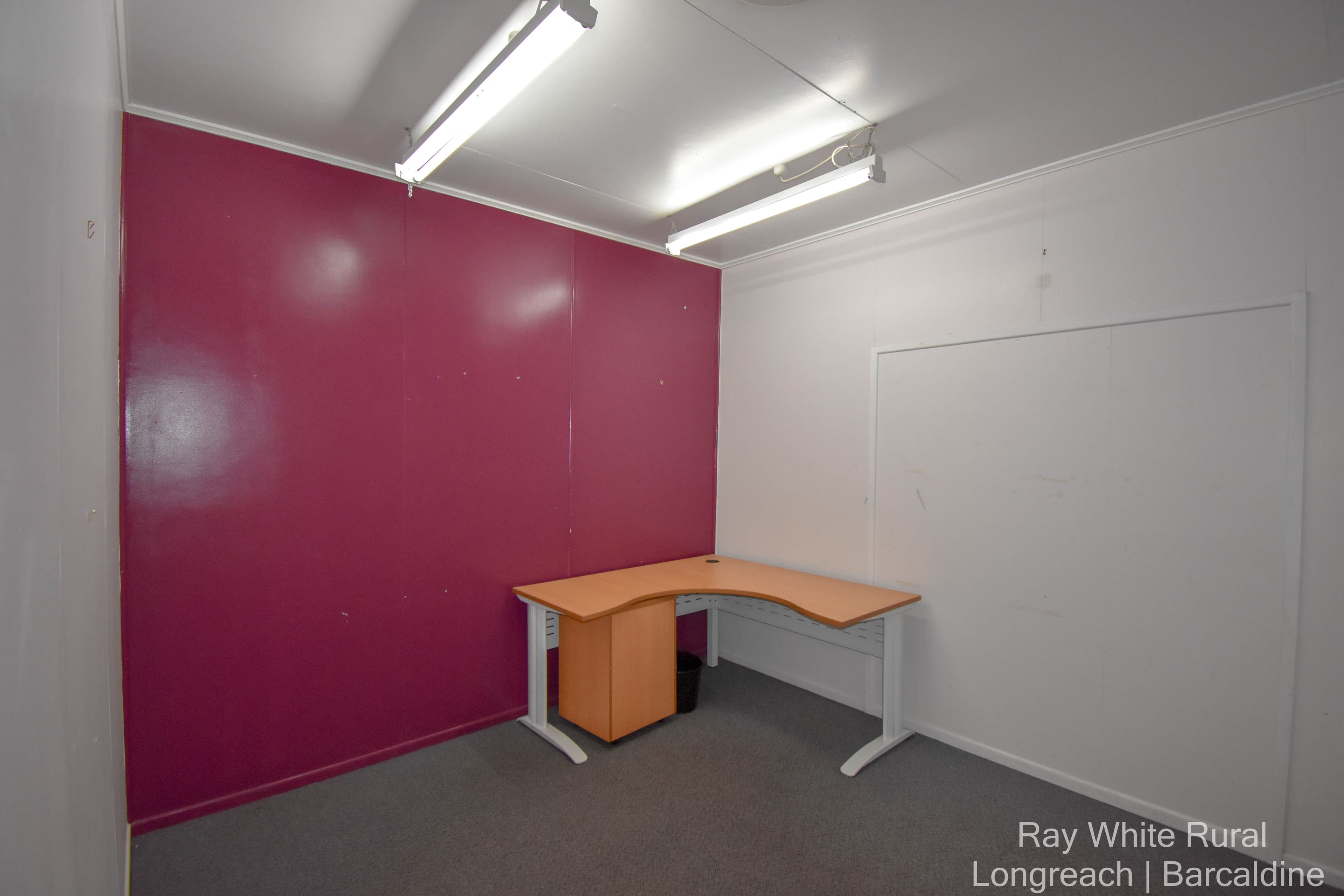 15 Pelican Street, Longreach QLD 4730, Longreach - Thumbnail 4