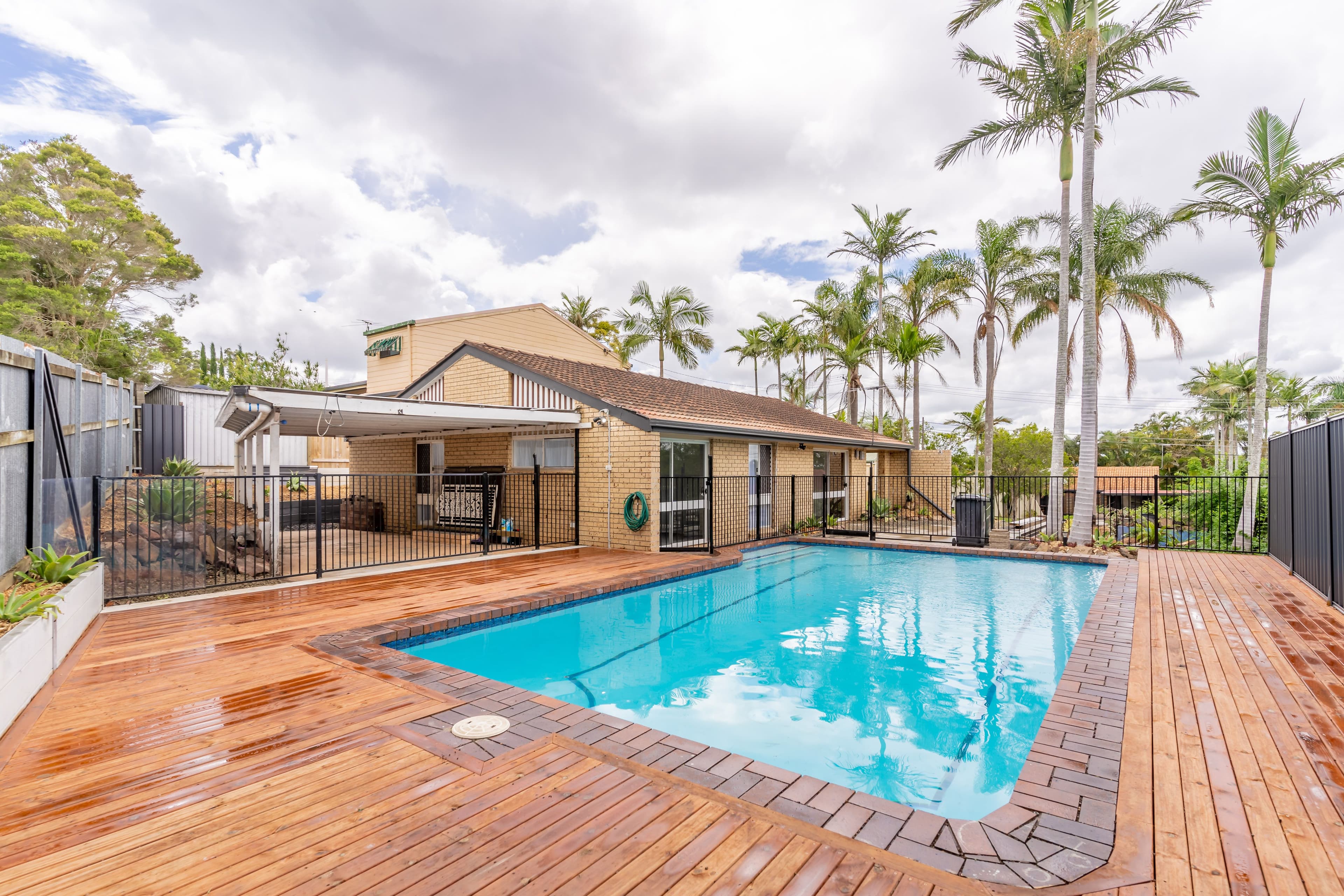 6 Edgehill Crescent, Springwood QLD 4127, Springwood - Thumbnail 2