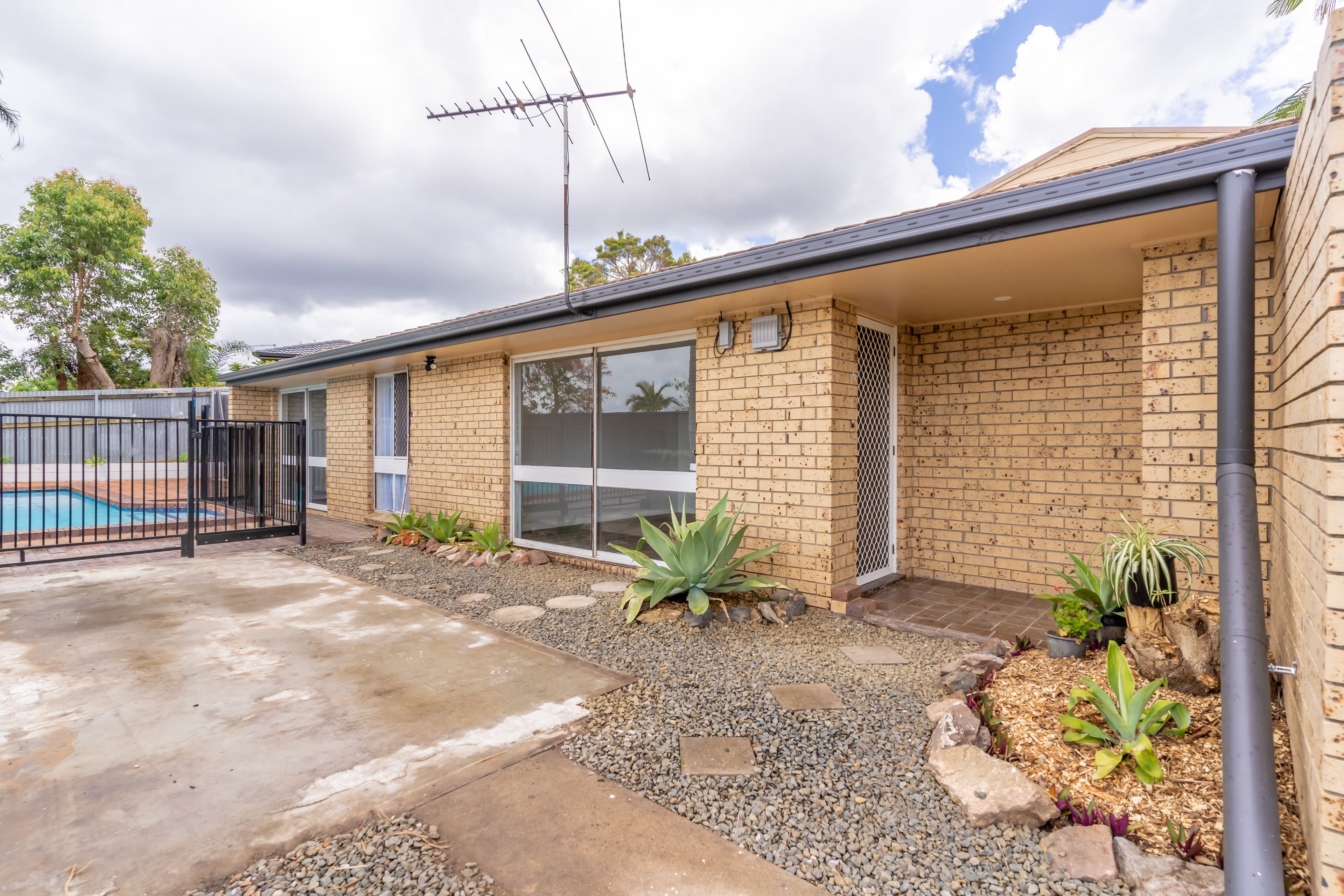 6 Edgehill Crescent, Springwood QLD 4127, Springwood - Thumbnail 7