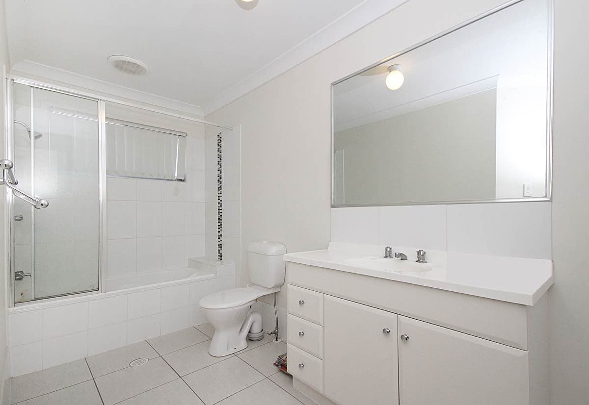 108 Jutland Street, OXLEY QLD 4075, Oxley - Thumbnail 4