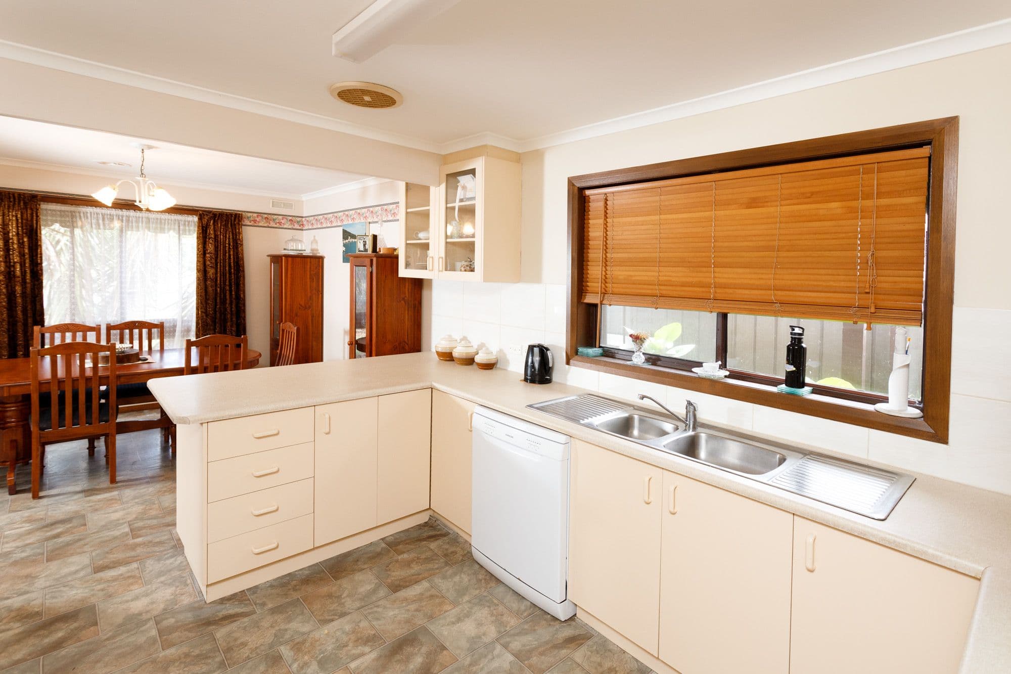 27 Hogan Street, Tatura VIC 3616, Tatura - Thumbnail 7