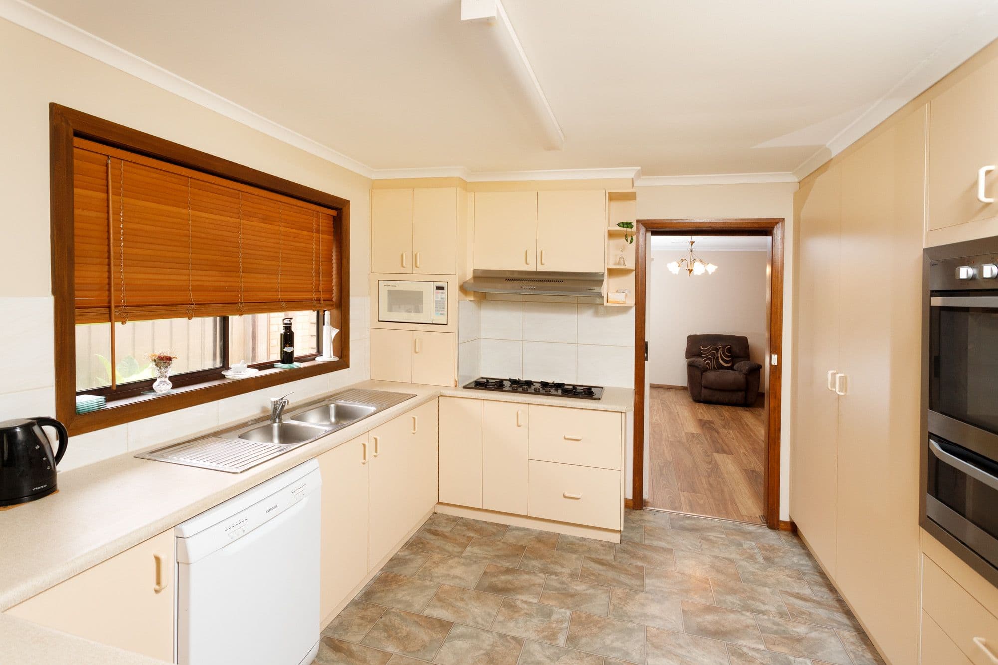 27 Hogan Street, Tatura VIC 3616, Tatura - Thumbnail 8
