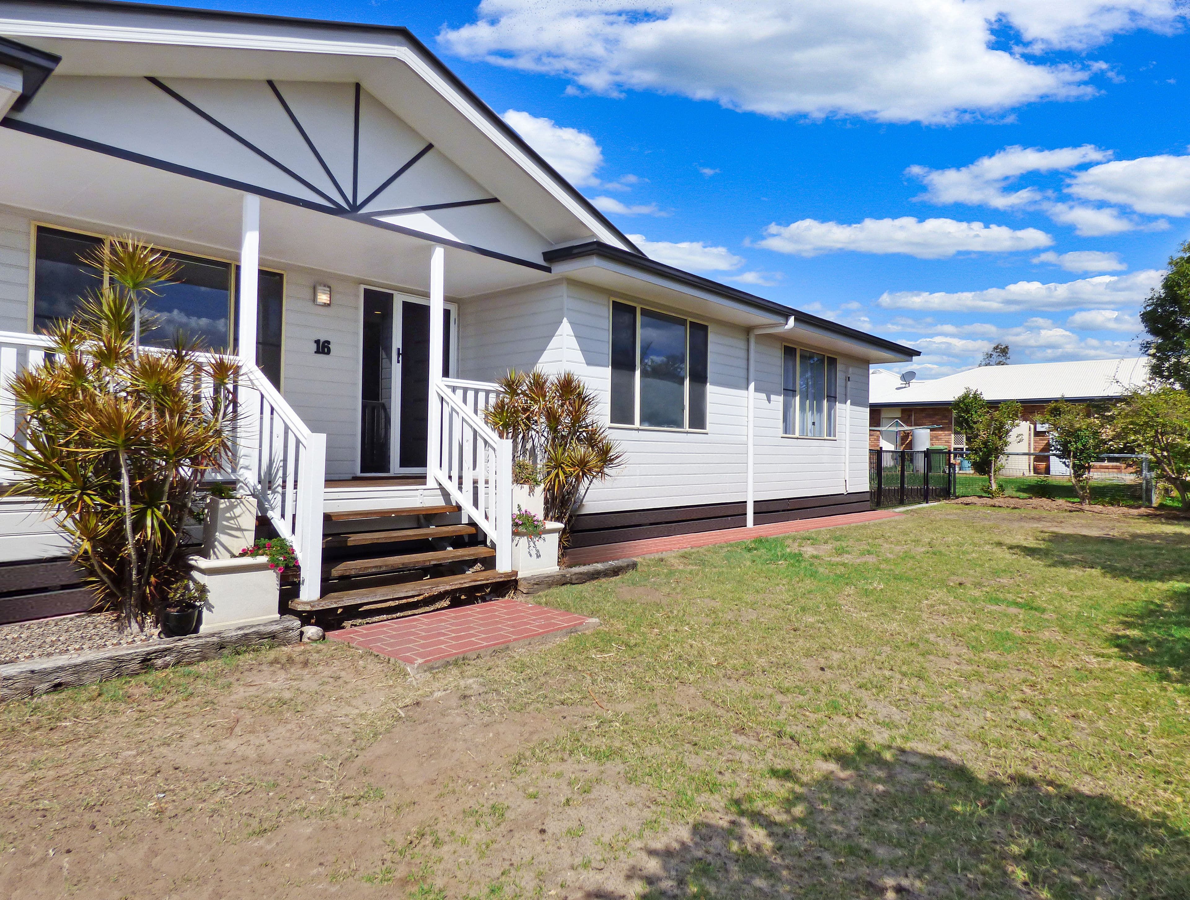 16 Fairway Drive, Roma QLD 4455, Roma - Image 1