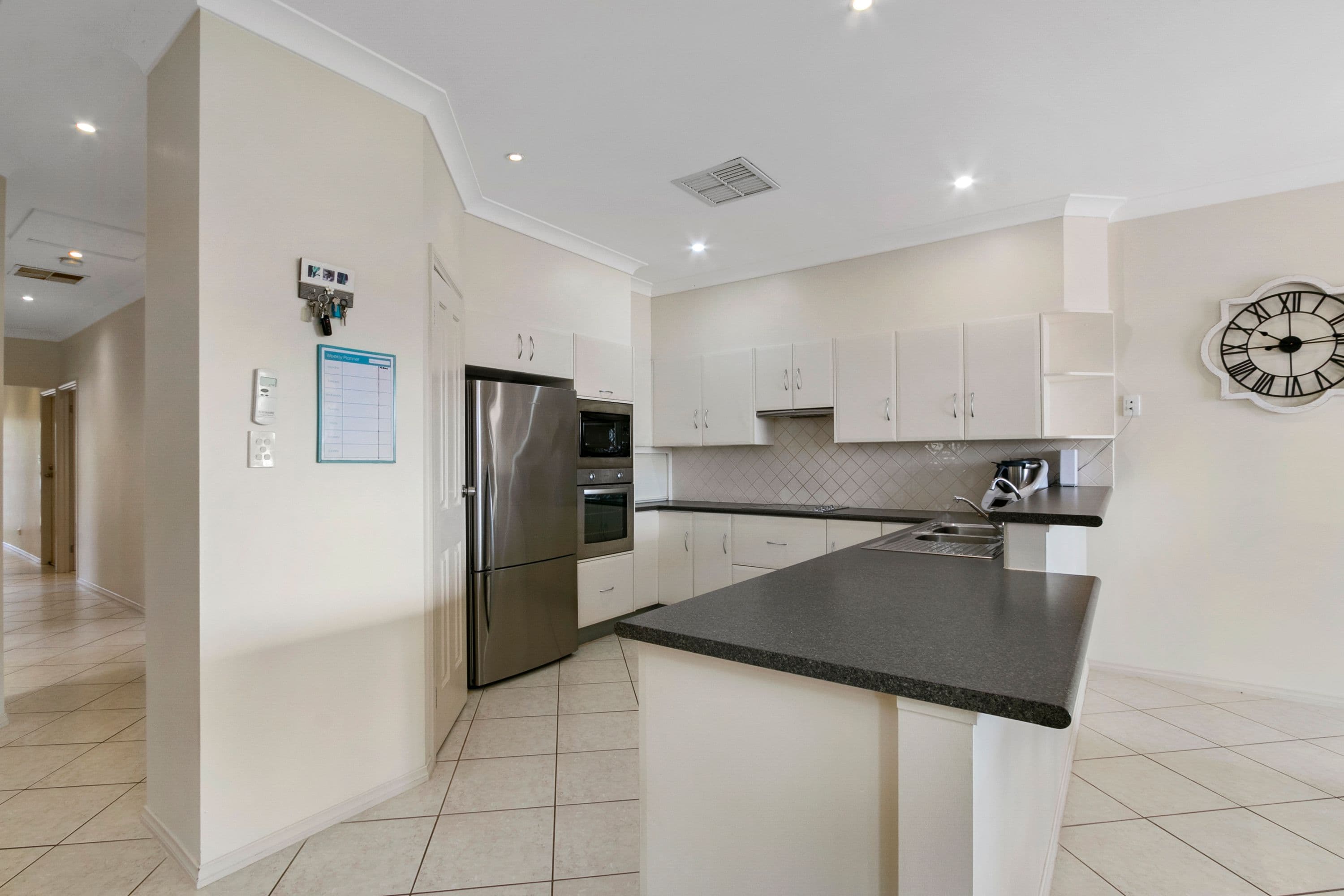 82 Gilmore Crescent, Wallaroo SA 5556, Wallaroo - Thumbnail 7