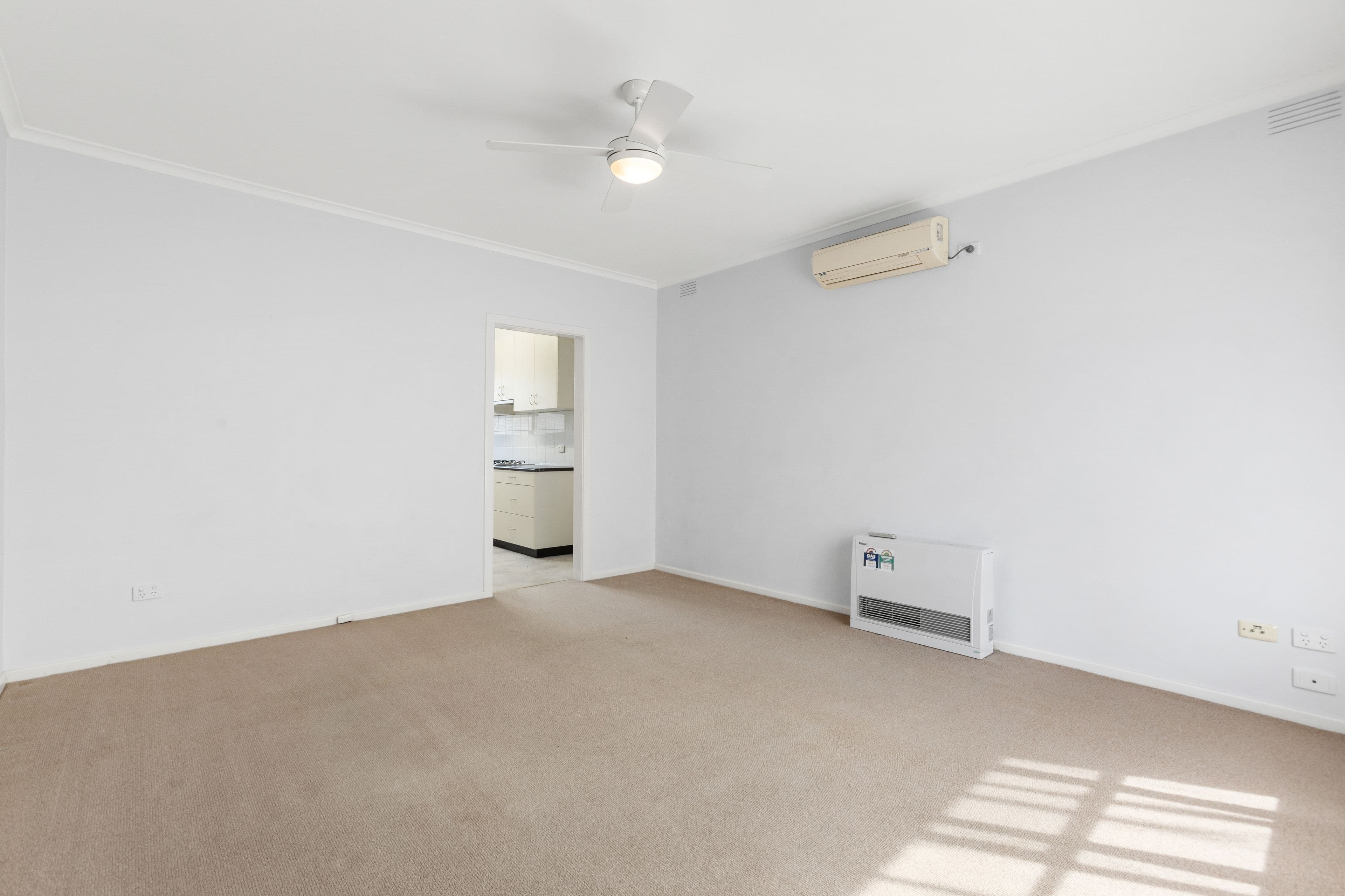 34 Gillman Street, Cheltenham VIC 3192, Cheltenham - Thumbnail 3