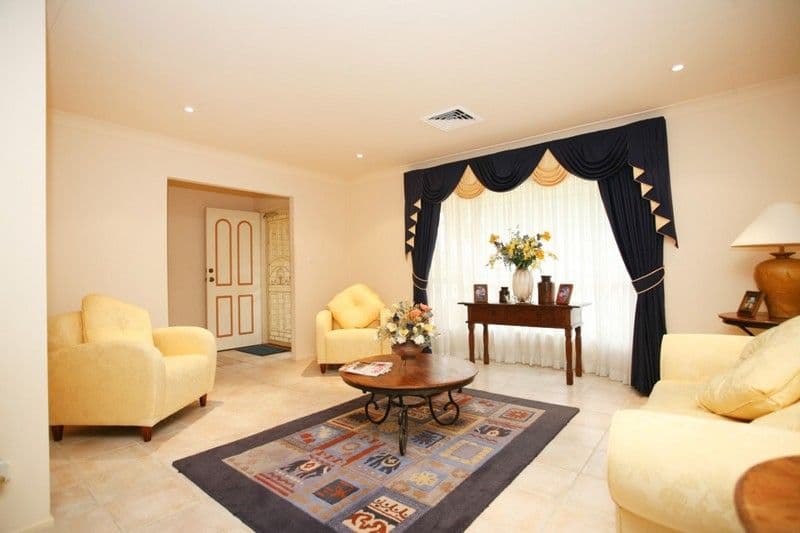 4 St Andrews Drive, GLENMORE PARK NSW 2745, Glenmore Park - Thumbnail 5