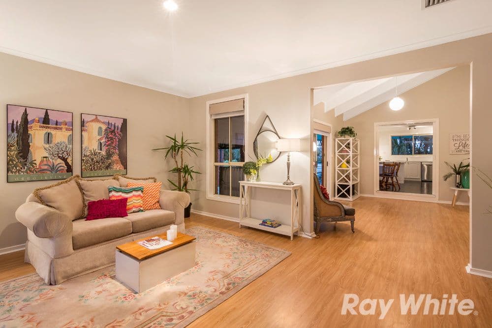 41 Centenary Drive, Mill Park VIC 3082, Mill Park - Thumbnail 2