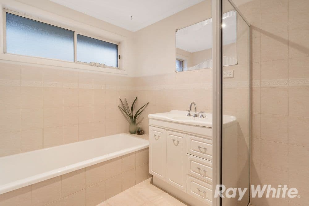 41 Centenary Drive, Mill Park VIC 3082, Mill Park - Thumbnail 6