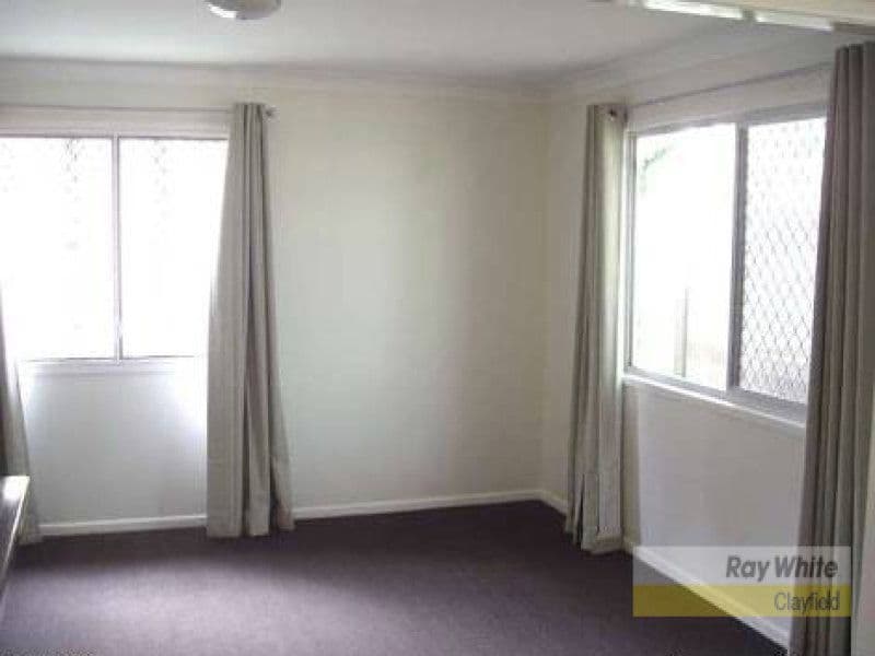 166 Hamilton Road, WAVELL HEIGHTS QLD 4012, Wavell Heights - Thumbnail 4