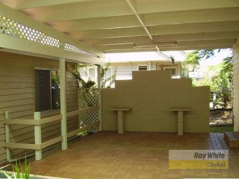 166 Hamilton Road, WAVELL HEIGHTS QLD 4012, Wavell Heights - Thumbnail 6