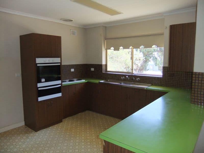50 Warooka Road, Yorketown SA 5576, Yorketown - Thumbnail 5