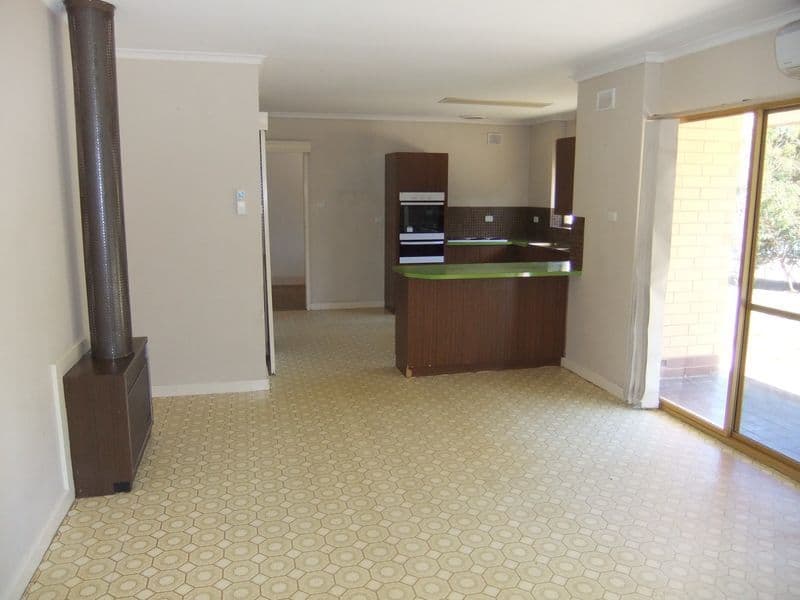 50 Warooka Road, Yorketown SA 5576, Yorketown - Thumbnail 7