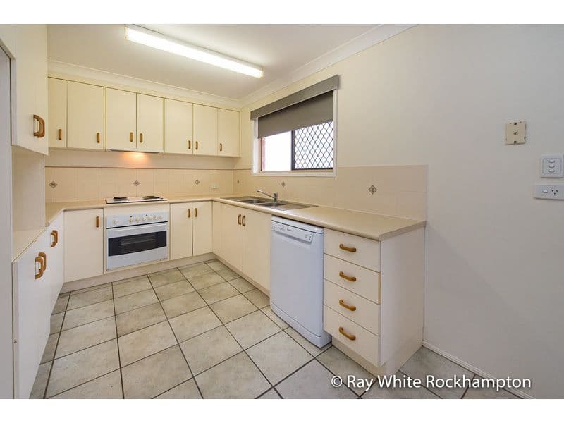 13 Alyssa Court, Norman Gardens QLD 4701, Norman Gardens - Thumbnail 4
